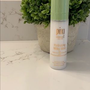 Pixi Hydrating Milky Mist